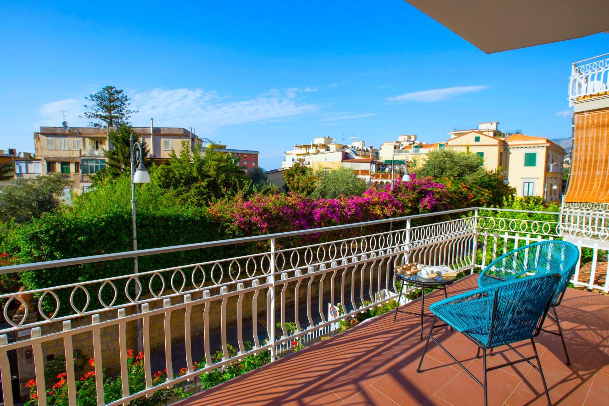 Estate4Home - Suites 21 Sorrente Extérieur photo